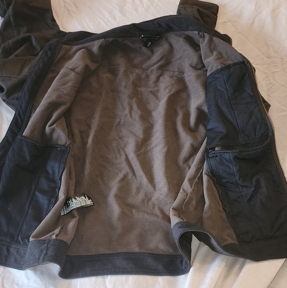 Zip up jacket - Picture 3 of 4